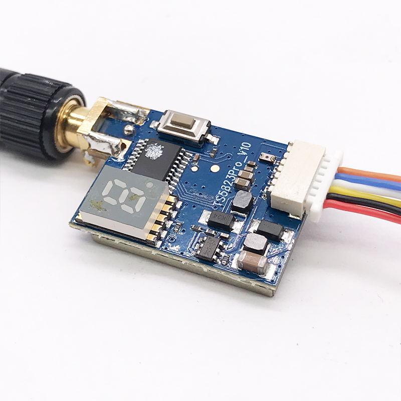 EWRF TS5823 Pro 200mW/600mW Vi - Drone Racing Transmitter reseña y precio